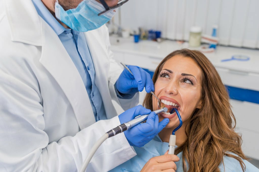 How TMJ Dentist Treatment Helps You Smile Again