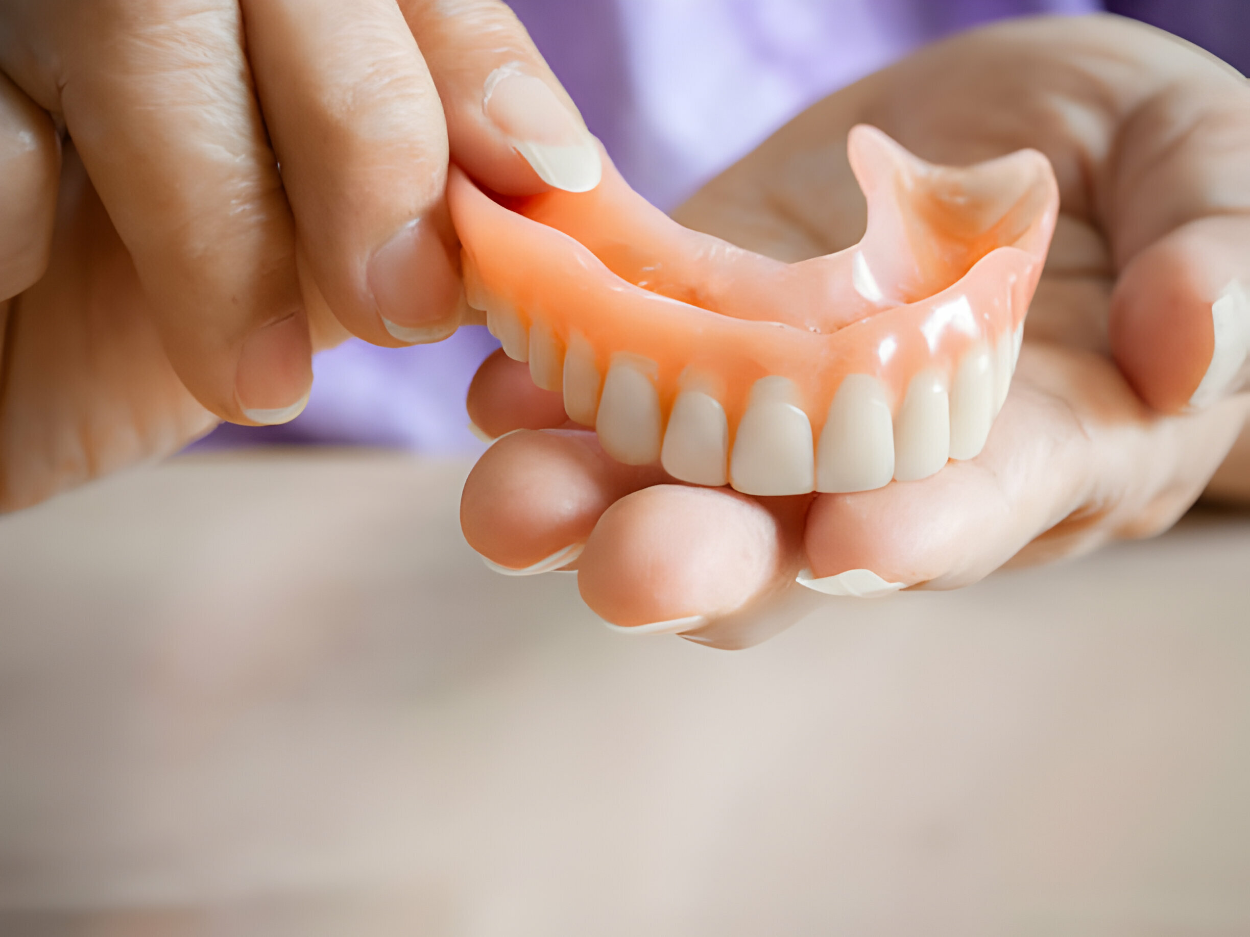 Discover Signs When Your Dentures Need Adjustments or Repairs?_FI